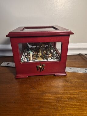 Mr. Christmas Holiday Animated Carousel Music Box